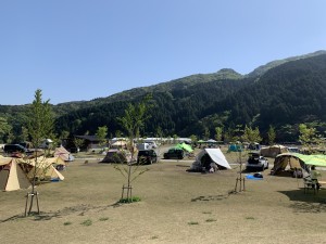 2FF7B704-81D2-44F6-90BD-09A2D33CDBA2